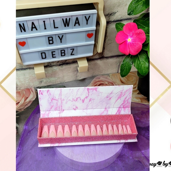 Press on nails - Picture 2 of 5